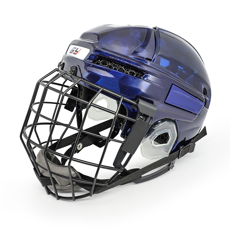 Ingenier&iacute;a y pruebas de materiales para cascos de hockey sobre hielo.